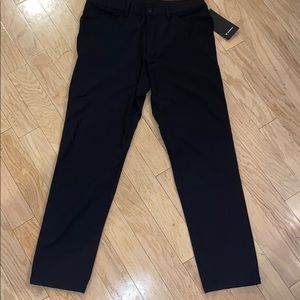 Men’s lululemon black pants
